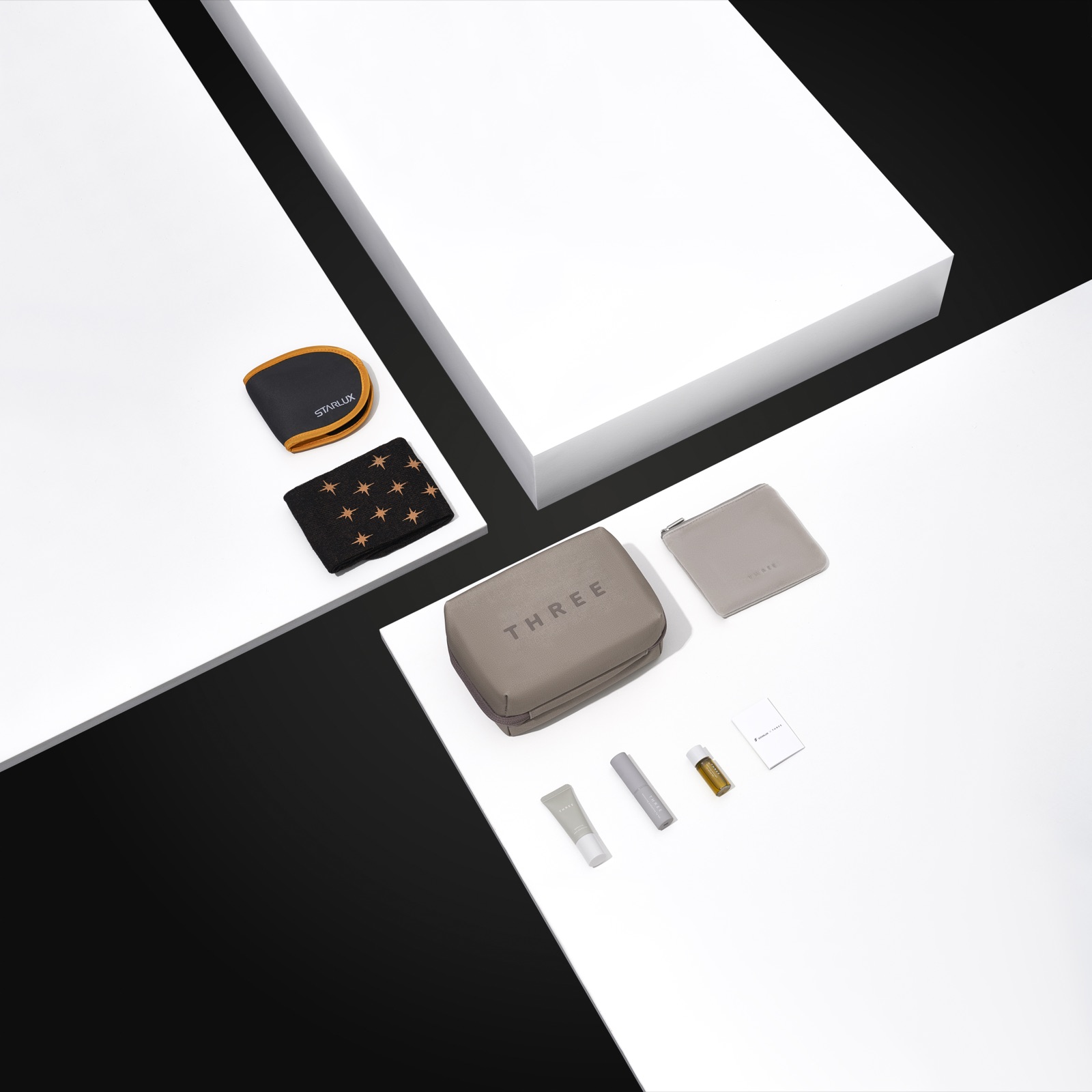 Starlux Business Class Amenity Kit
